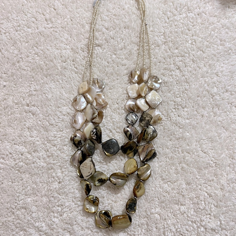 Beautiful necklace!